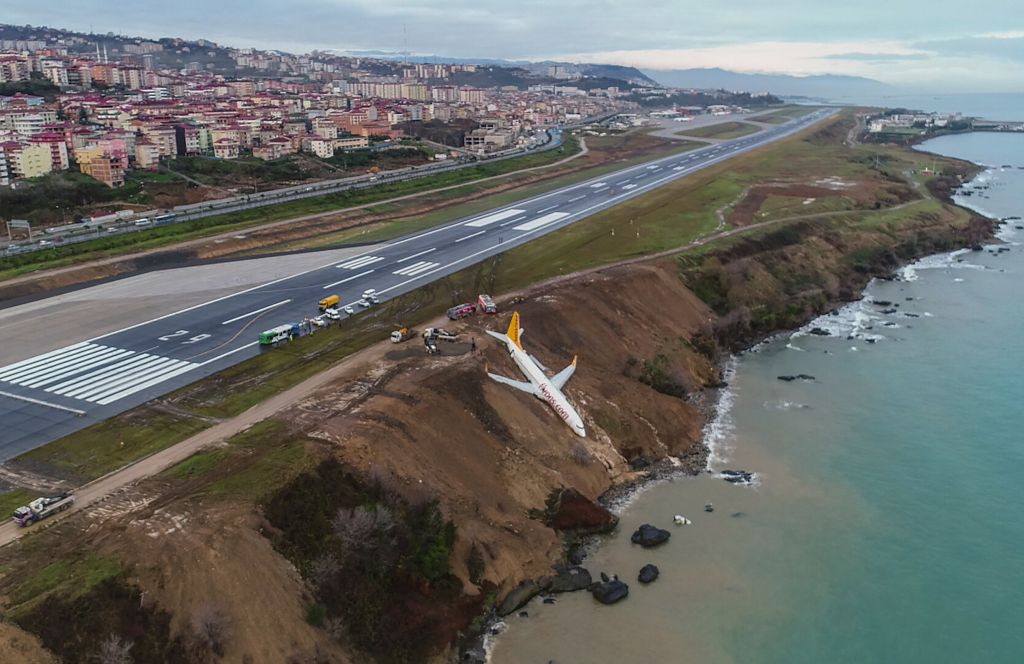 avión se despista en aeropuerto de Turquía