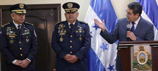 Hernández policia