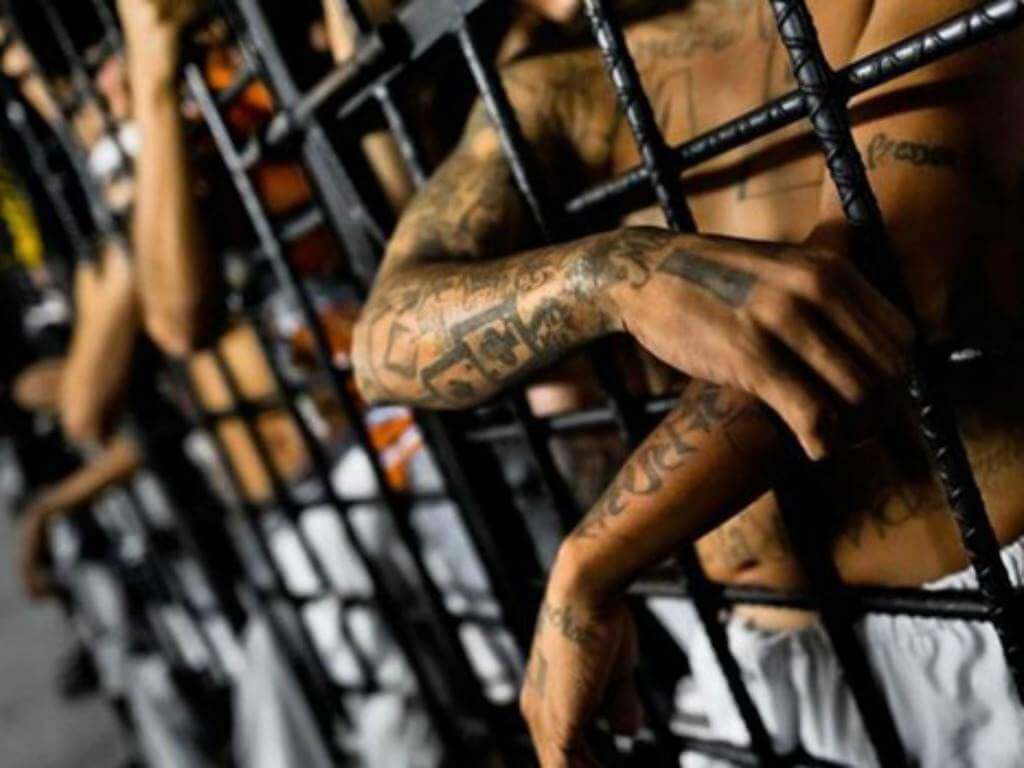 Casi 5 mil 500 miembros activos de las dos reconocidas pandillas se encuentran presos en cárceles del país