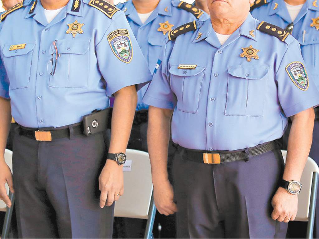 policias-depurados-Honduras
