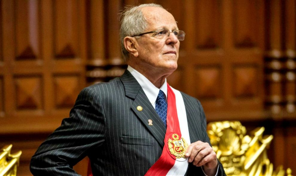 Renuncia presidente Perú