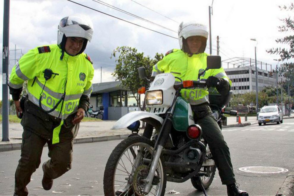 policías en Colombia