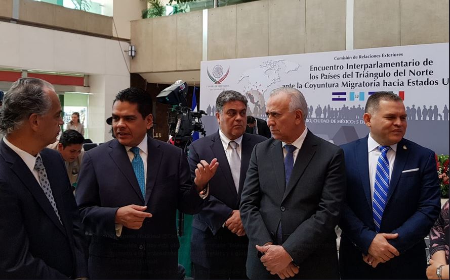 parlamentarios triángulo norte