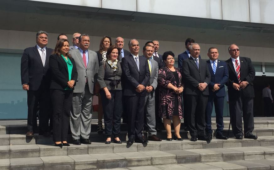 parlamentarios triángulo norte