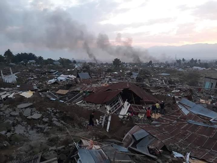 Tsunami en Indonesia 