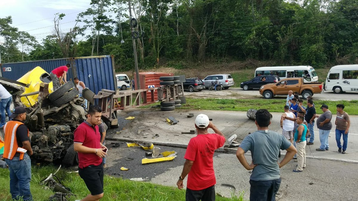 Accidente Dos Rastras Puerto Cortés Accidente Dos Rastras Puerto Cortés