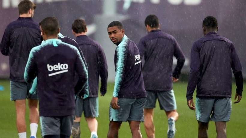 Futbolista del Barcelona pide su salida Futbolista del Barcelona pide su salida