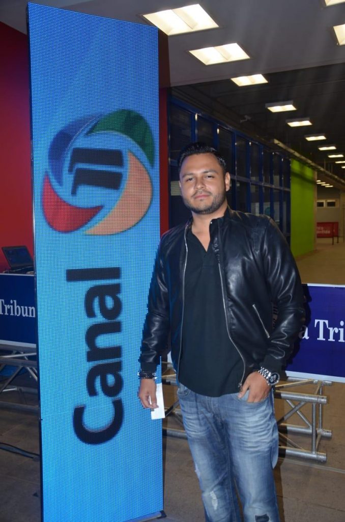 Armando Manzanero y Mocedades Armando Manzanero y Mocedades