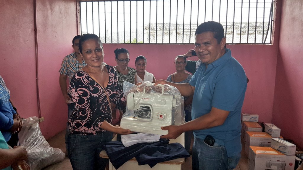Banhprovi financiar pequeños comerciantes Banhprovi financiar pequeños comerciantes