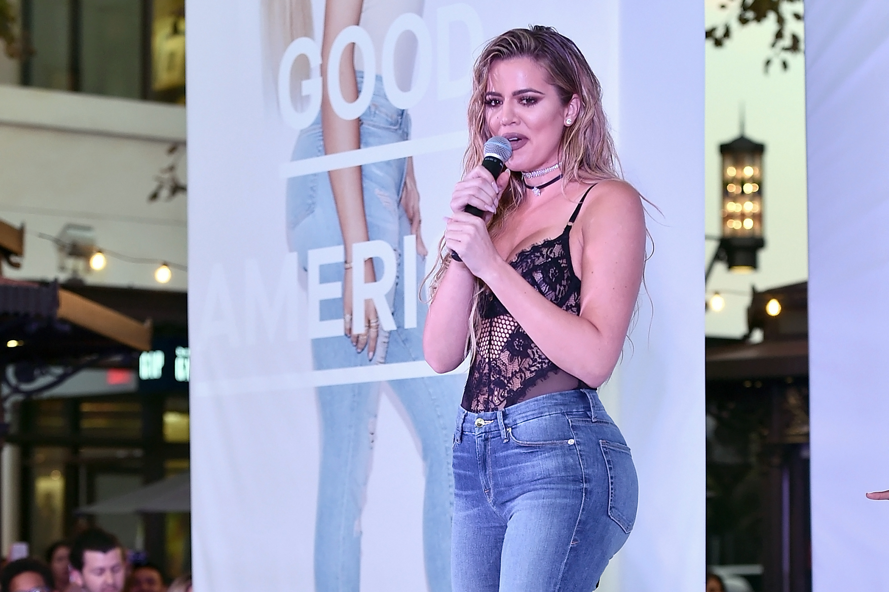 Khloe Kardashian ¡Celebra a lo grande! sus logros como empresaria