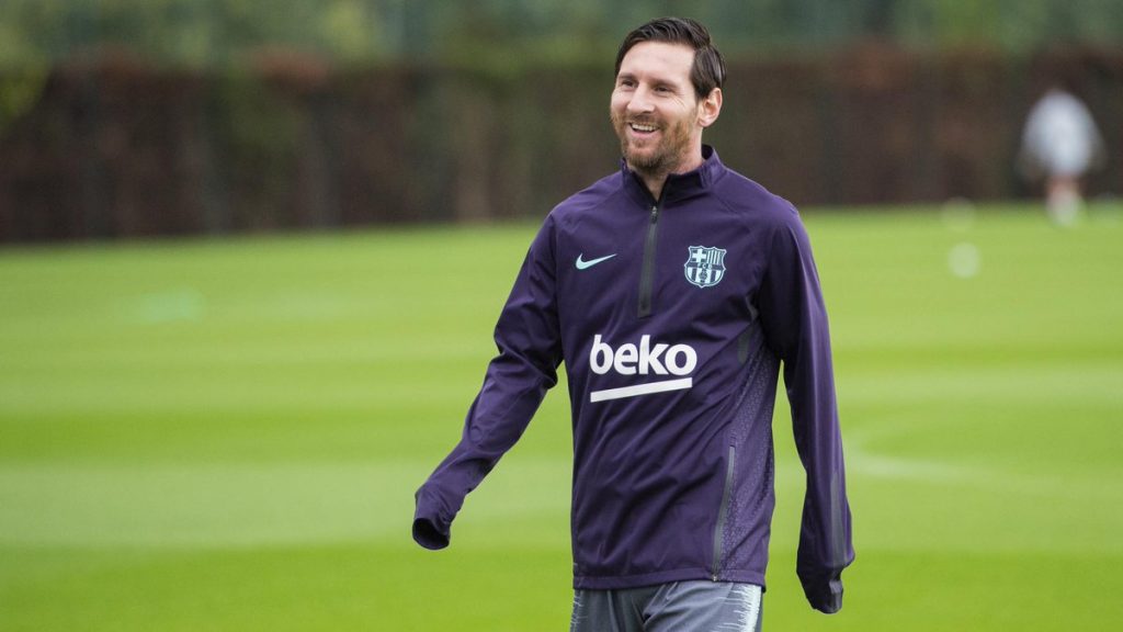 Messi viaja junto al Barcelona