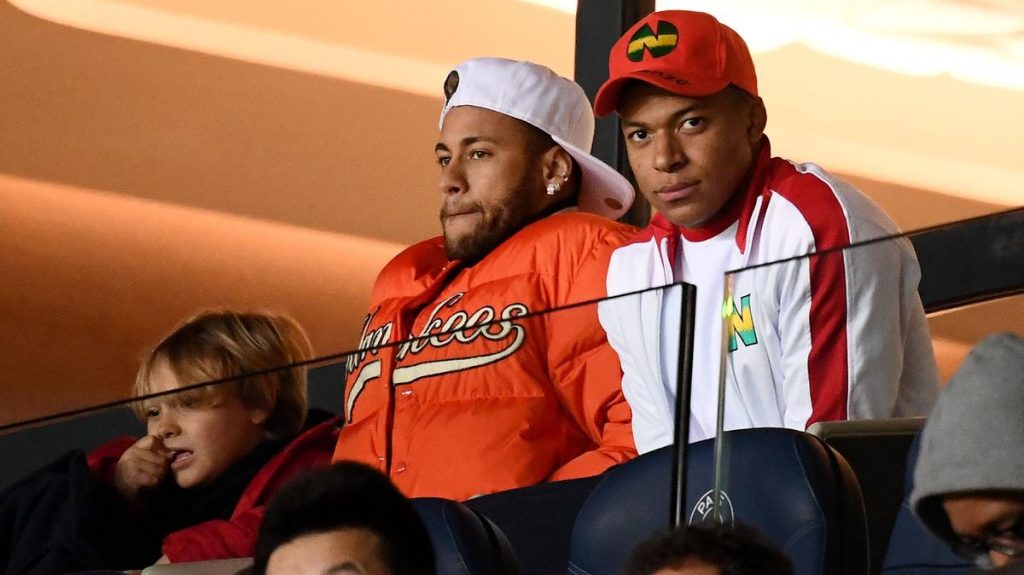 Neymar regresa a españa