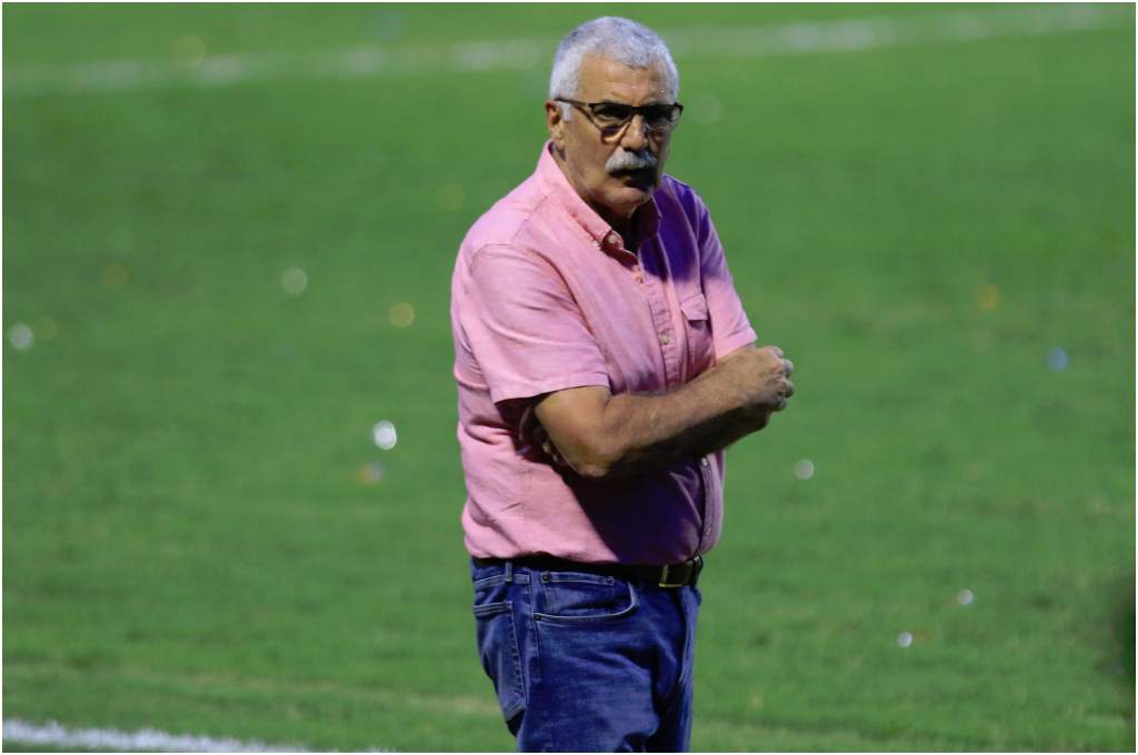 Olimpia confirma a Keosseián como técnico Olimpia confirma a Keosseián como técnico