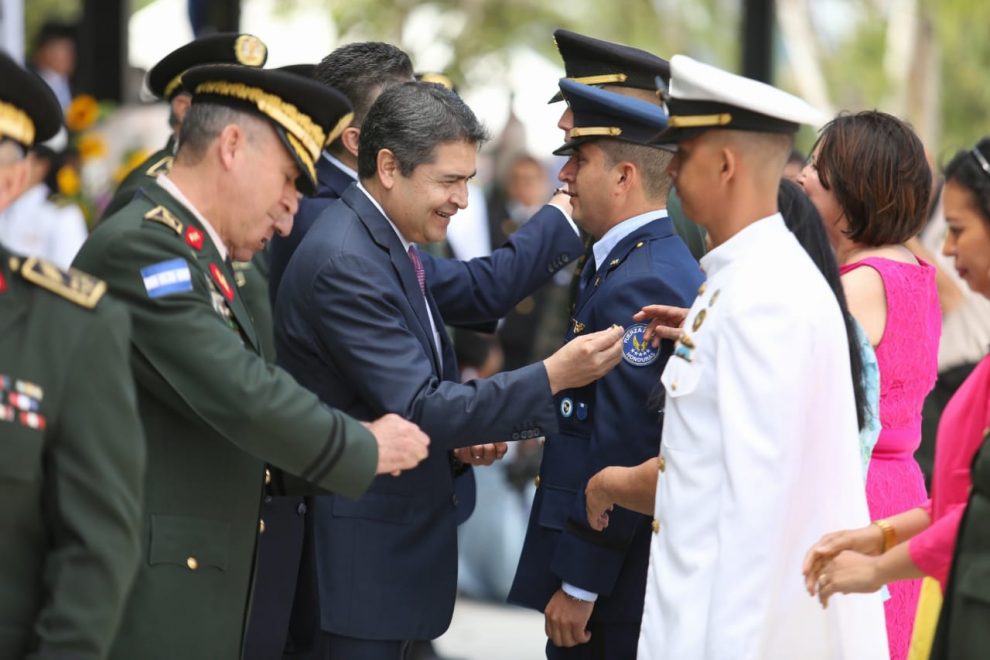 Ceremonia Fuerzas Armadas