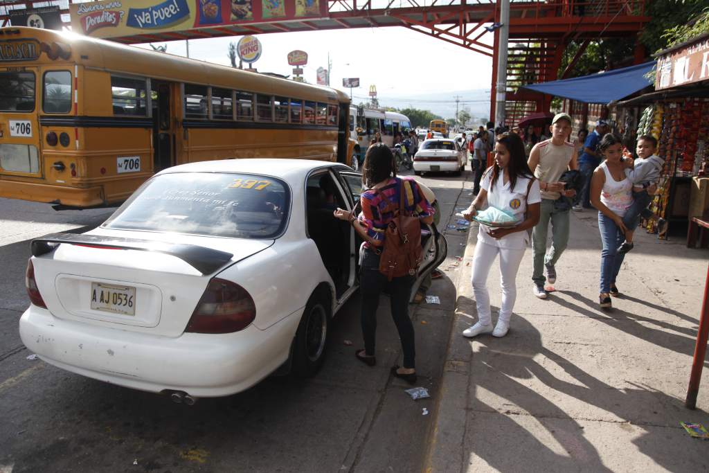 transporte aumentará un lempira en Honduras