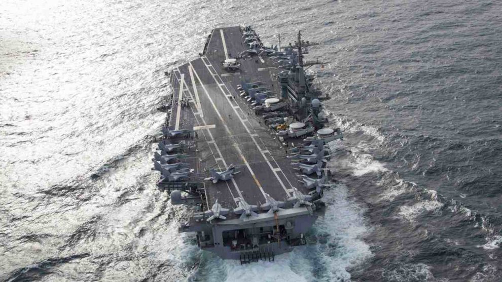 EEUU envía portaaviones a Irán