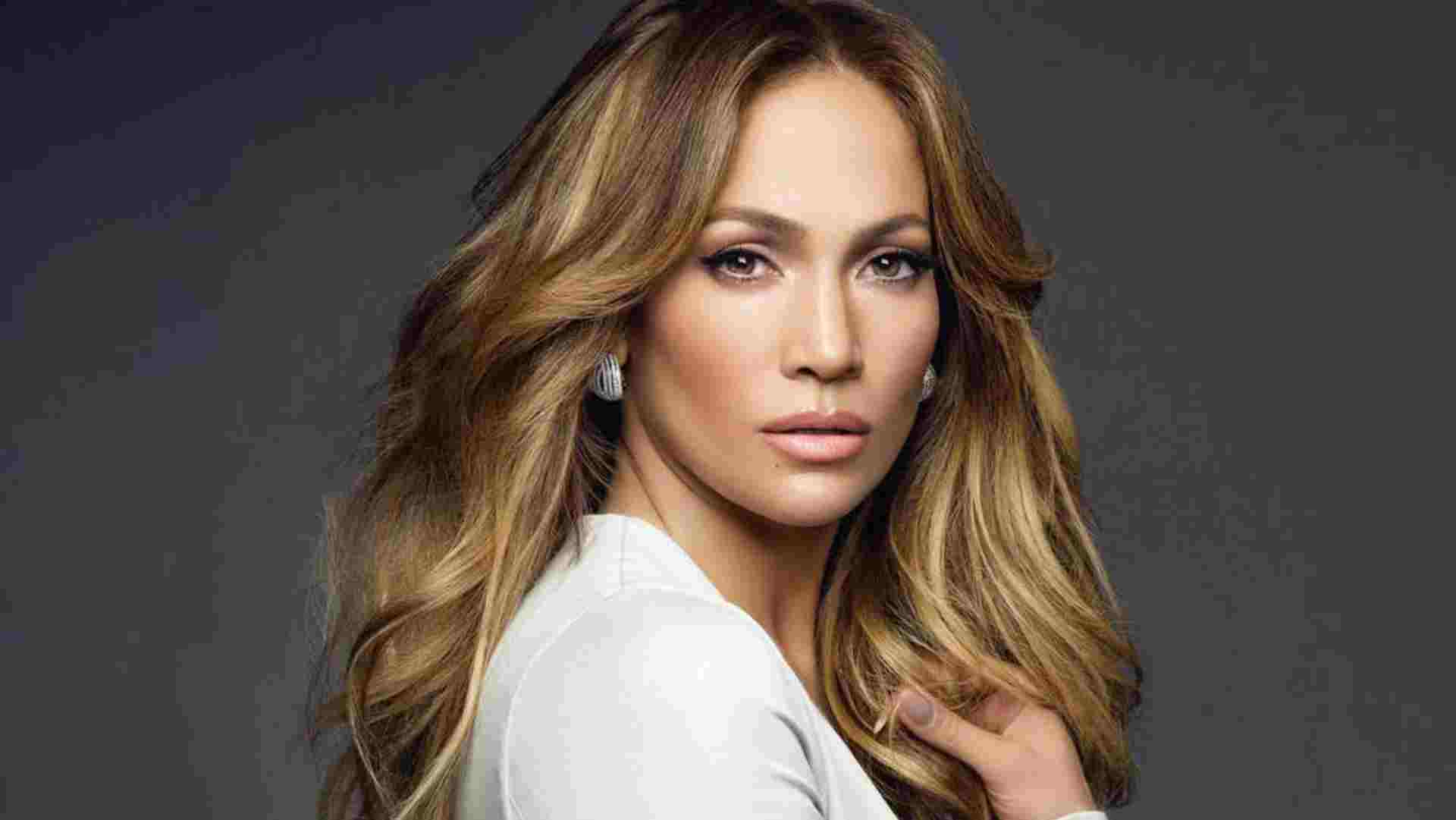 jennifer lopez cumpleaños