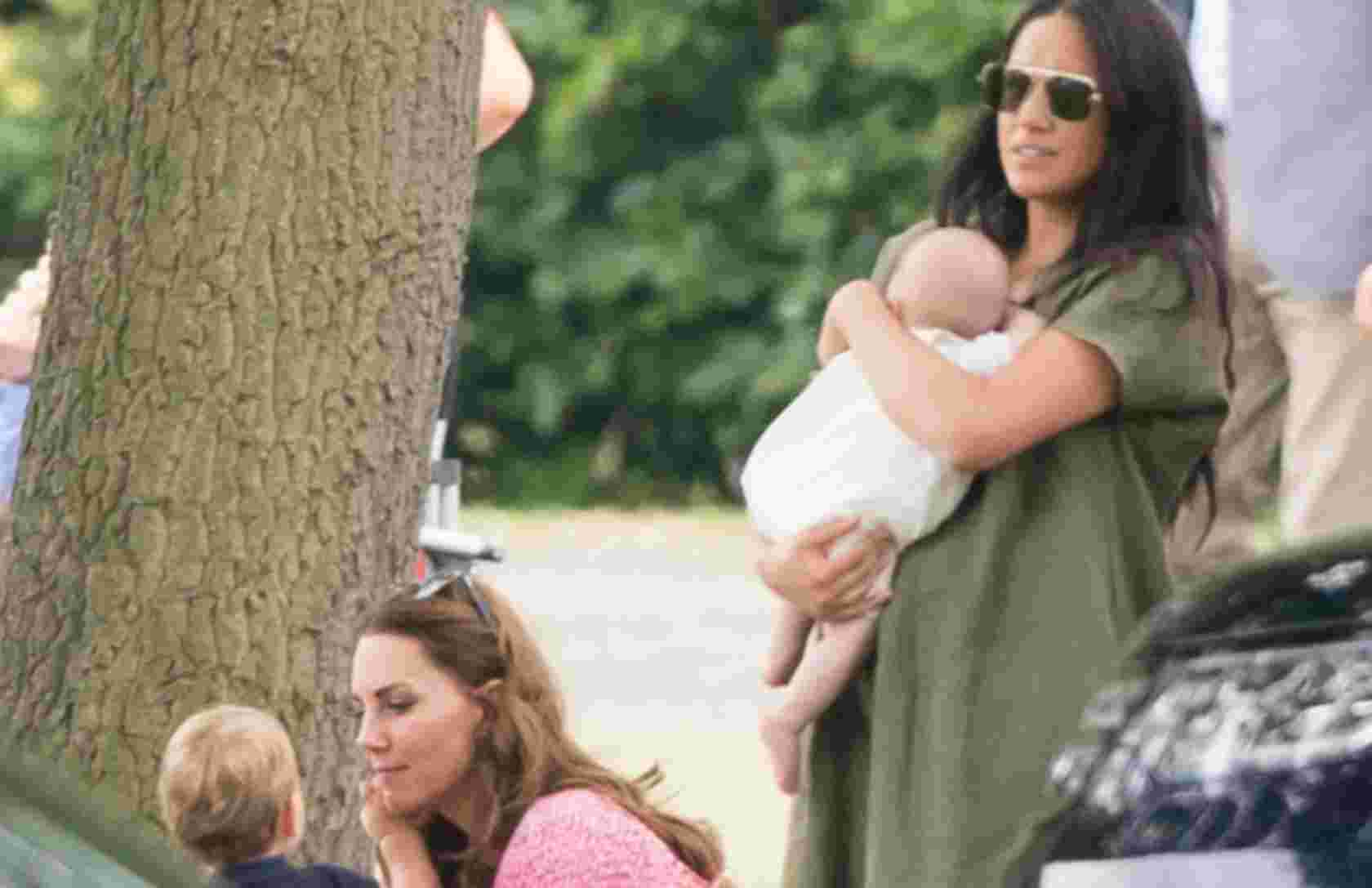 meghan markle paseo baby royal