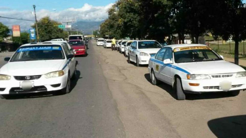 Niña desaparece taxi Comayagua