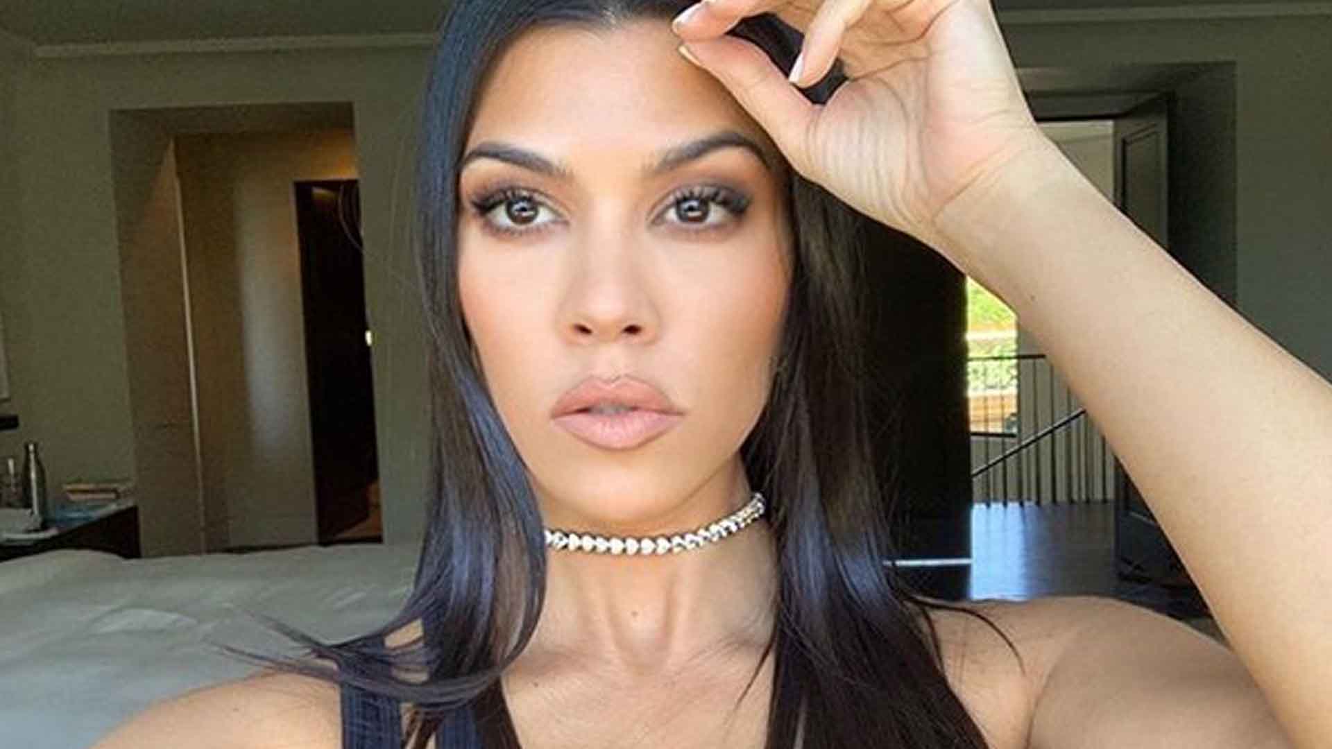 kourtney kardashian foto sin retoque estrias