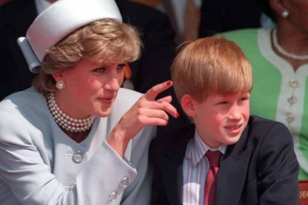 Princesa Diana Harry él Es Como Yo Palabras Que Brindó Hace 25 Años