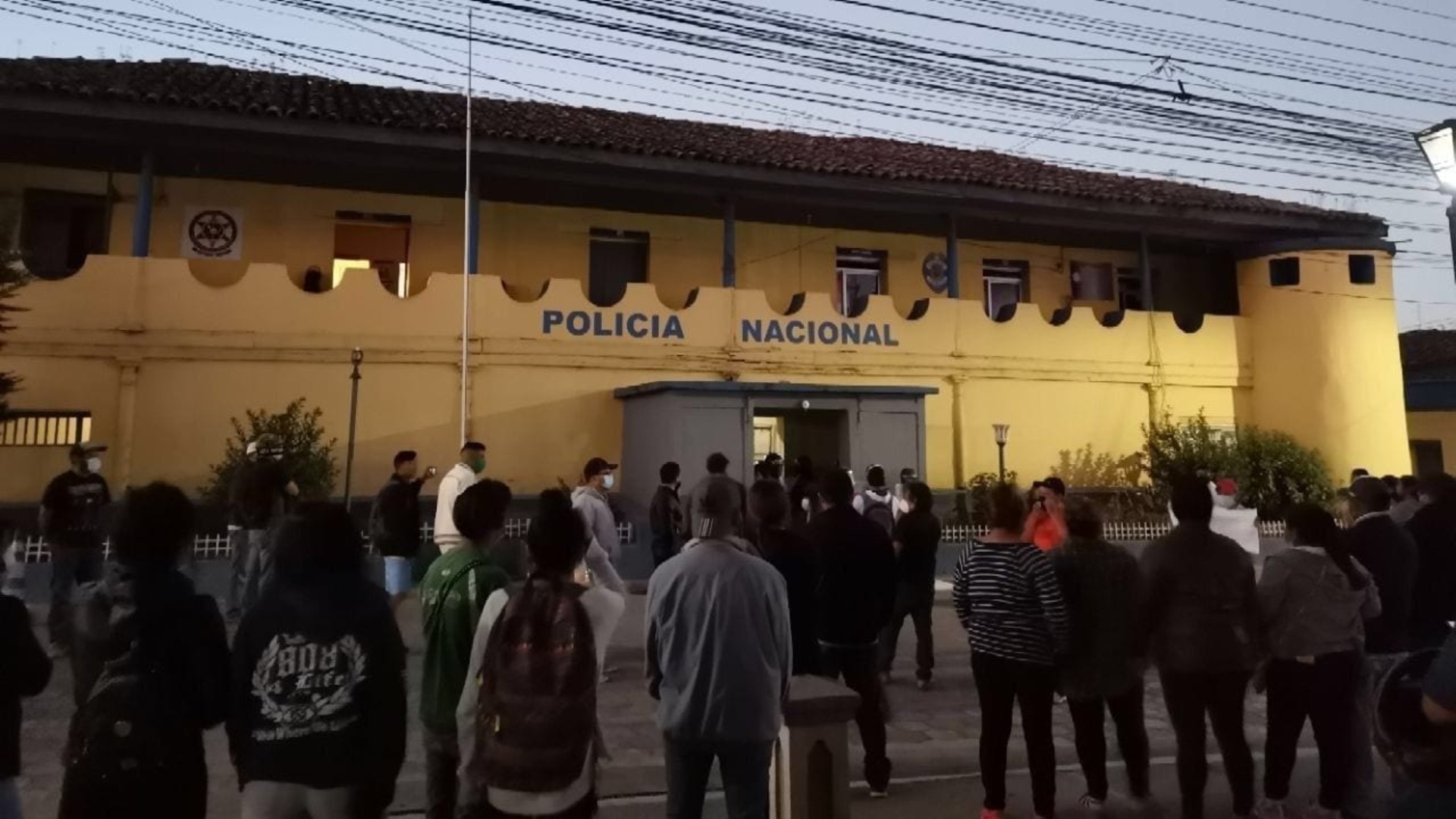 Intibucá: Rotan a todo el personal de la posta policial luego de protestas