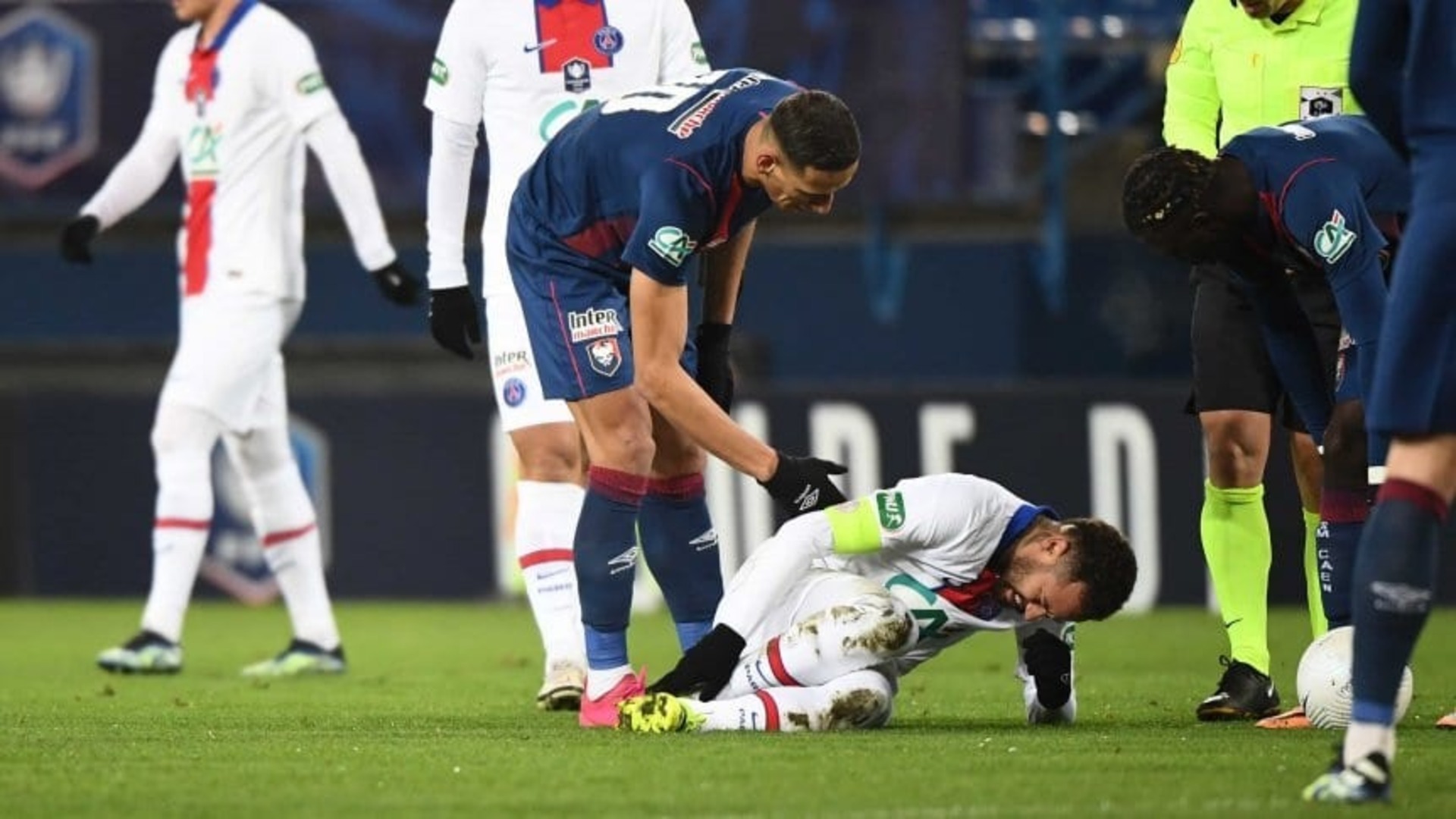 Neymar lesionado y descartado para enfrentar al Barca