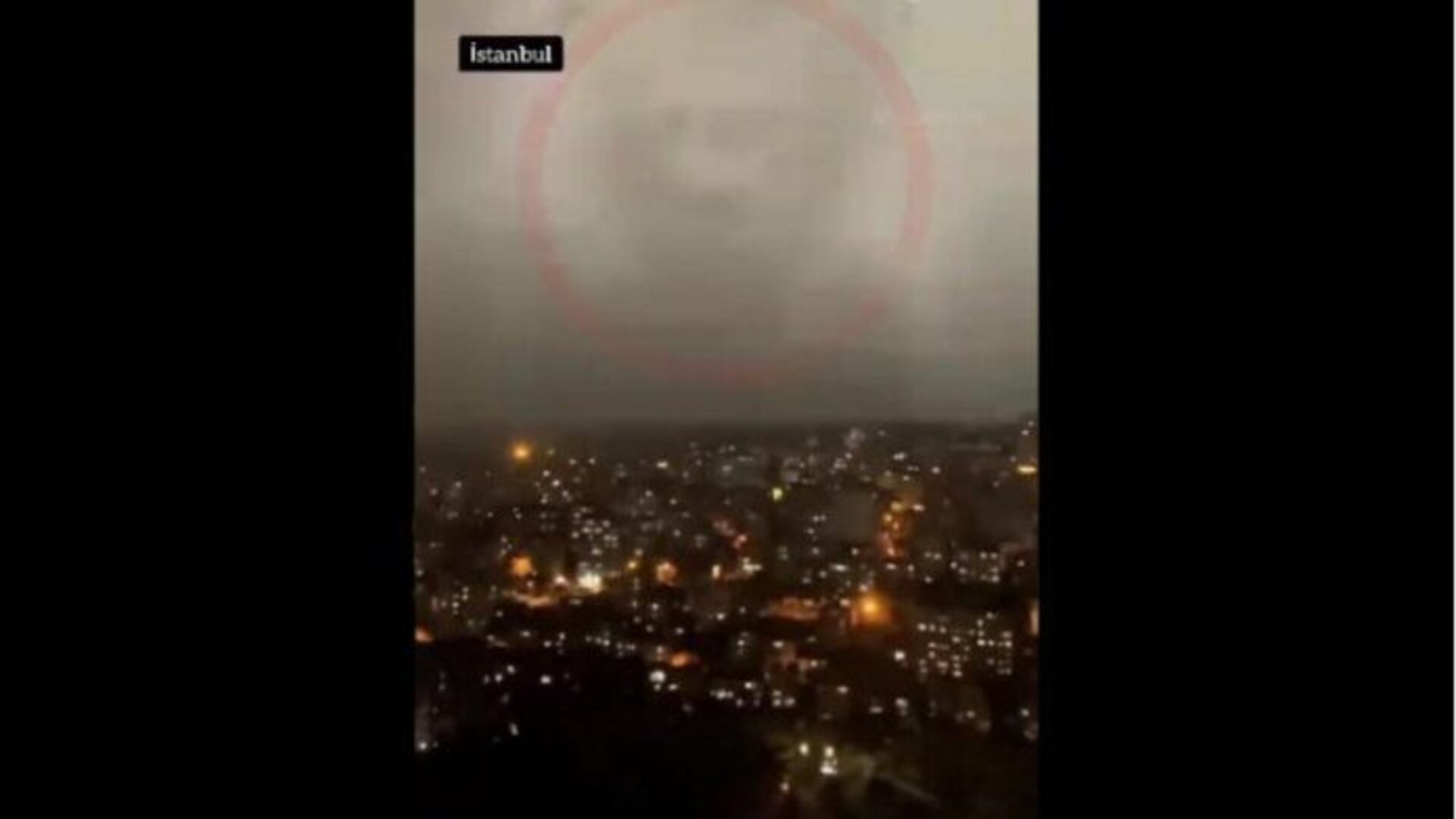 rostro en nubes de turquía