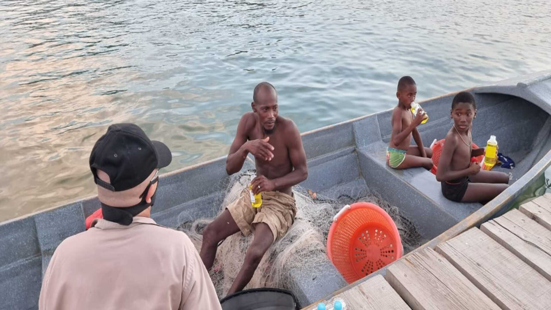 rescate en roatán honduras