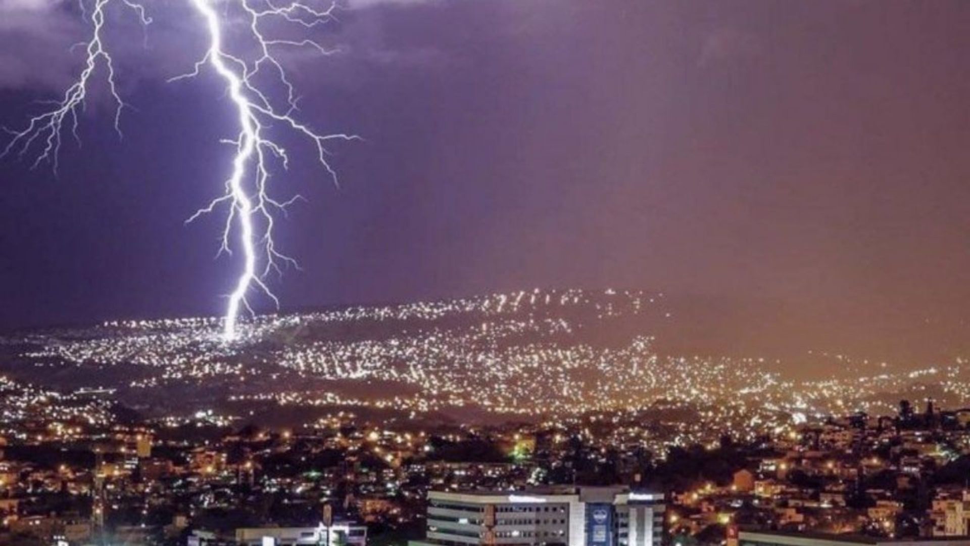 Clima en Honduras: Lluvias con actividad eléctrica en 14 departamentos