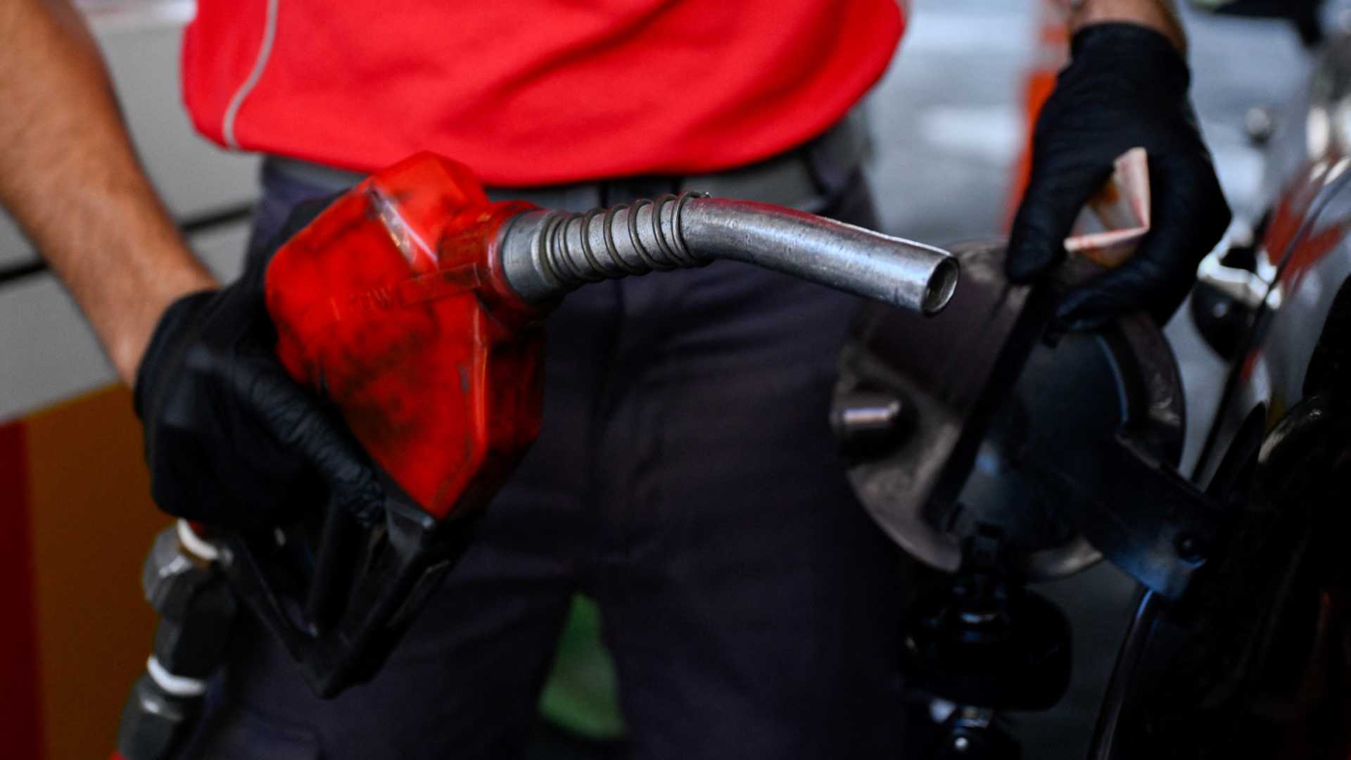 Aumentan precios de combustibles en segund semana de abril en Honduras
