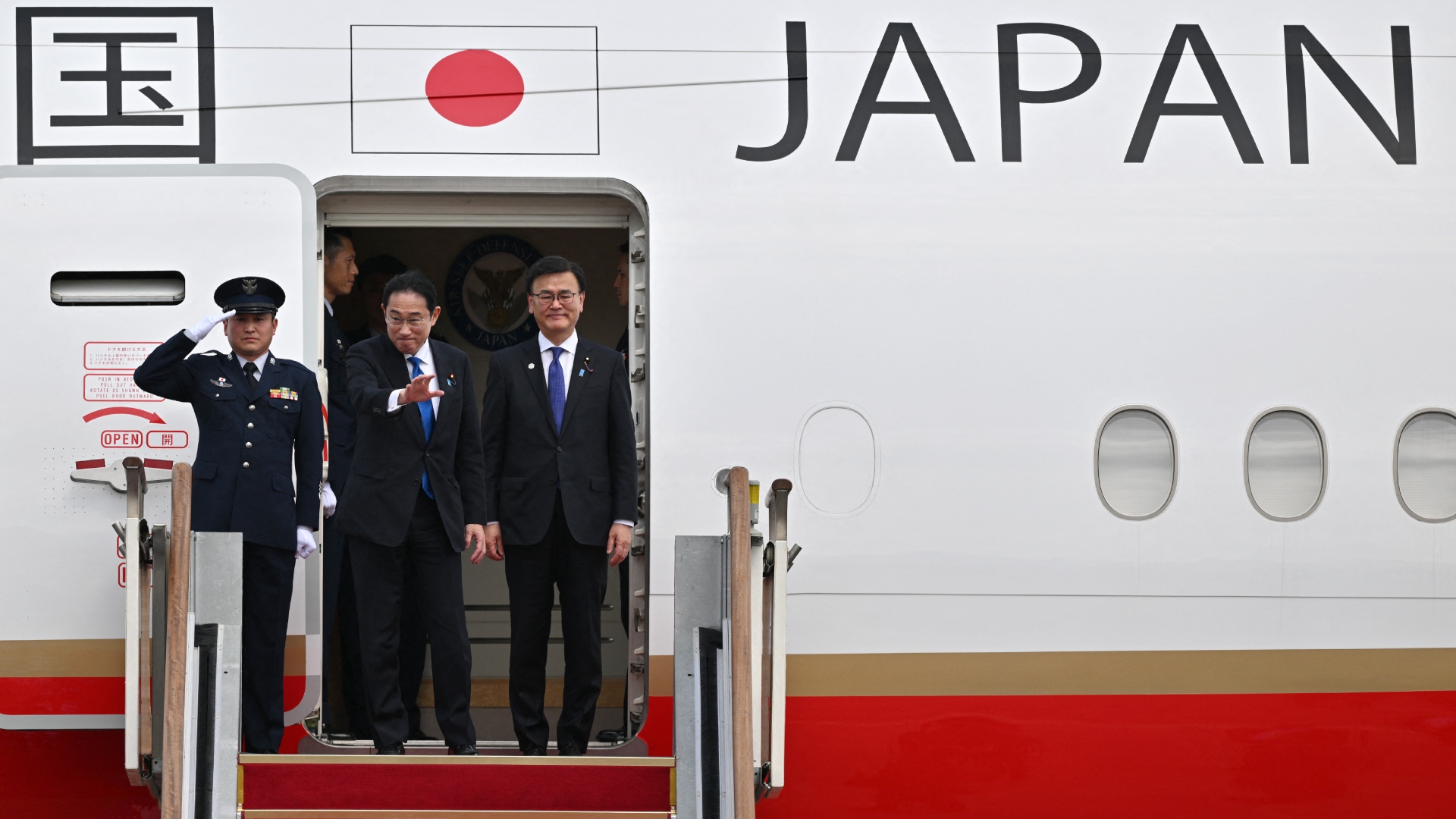 Líderes de Corea del Sur, China y Japón refuerzan cooperación en cumbre en Seúl