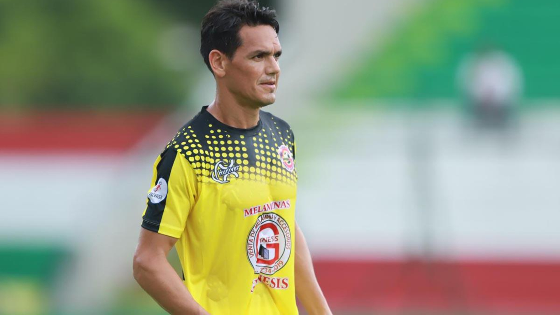 El delantero paraguayo Roberto Moreira ha renovado su contrato con el Génesis de Comayagua por un año más, asegurando su permanencia en el club hasta junio de 2025.