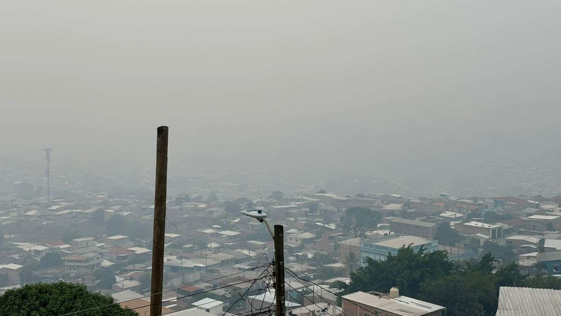 Tegucigalpa amanece repleta de humo, ¿cuál es la calidad de aire?